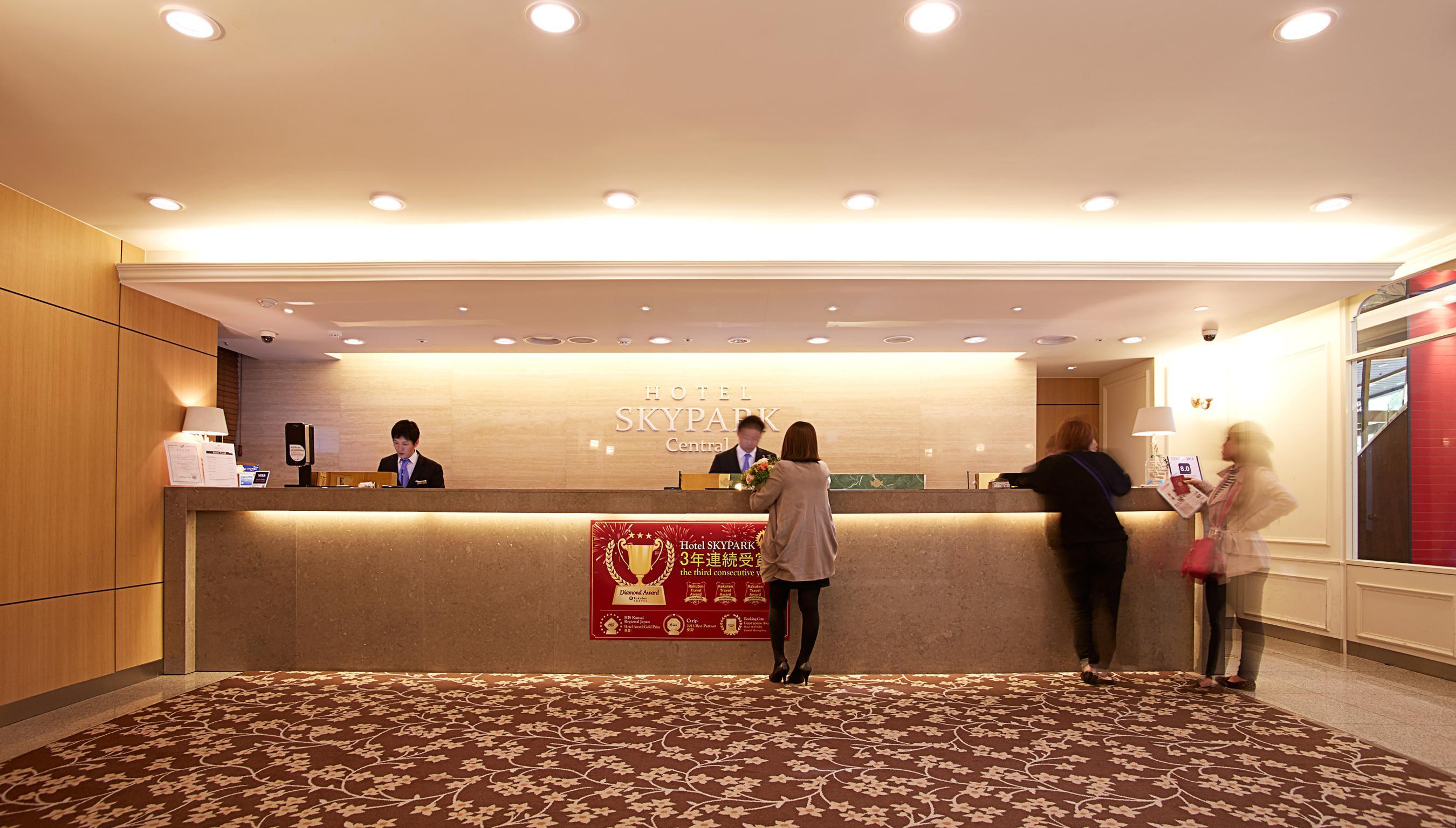 Hotel Skypark Central Myeongdong Сеул Экстерьер фото