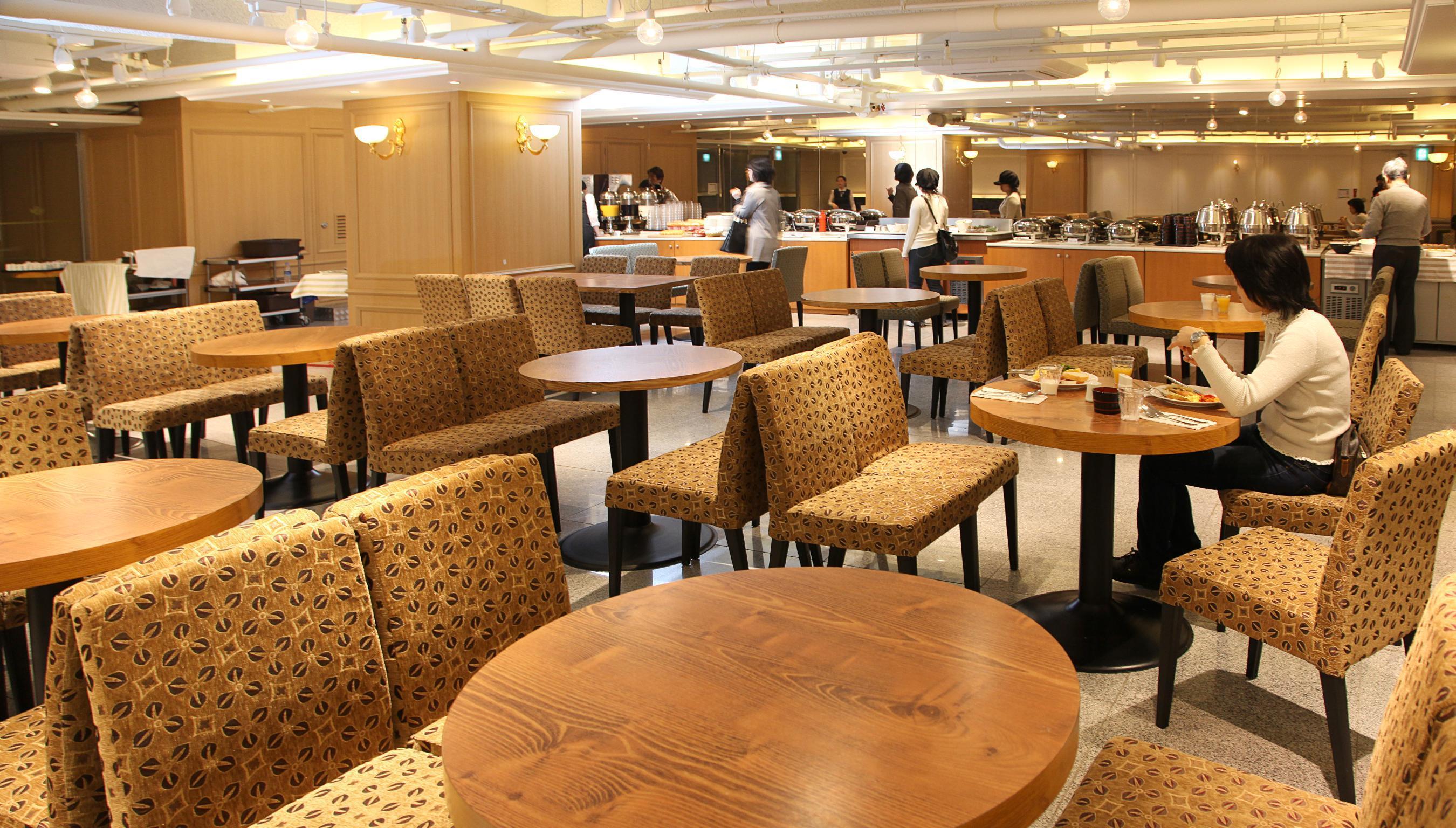 Hotel Skypark Central Myeongdong Сеул Экстерьер фото