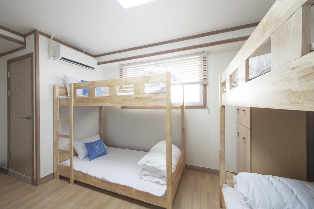 Hotel Skypark Central Myeongdong Сеул Экстерьер фото